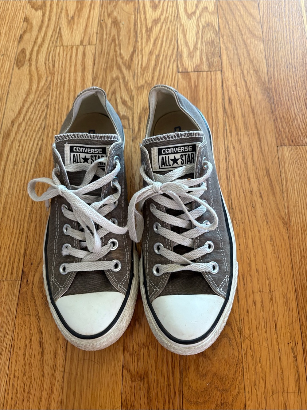 Converse Women’s Low Top Sneakers in Gray and White